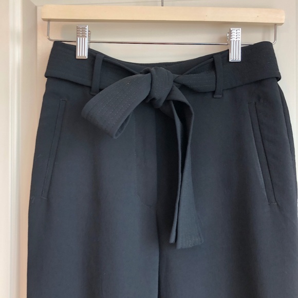 Aritzia Wilfred Tie-Front Pant Japanese Crepe Black 2 - MEASUREMENTS IN LISTING - Picture 2 of 9